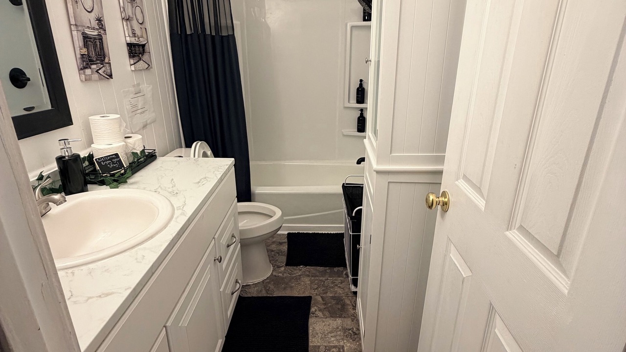 Photo of Bathroom in Carencro