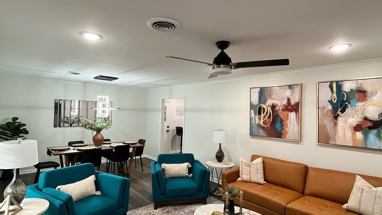 Photo of Livingroom in Grambling