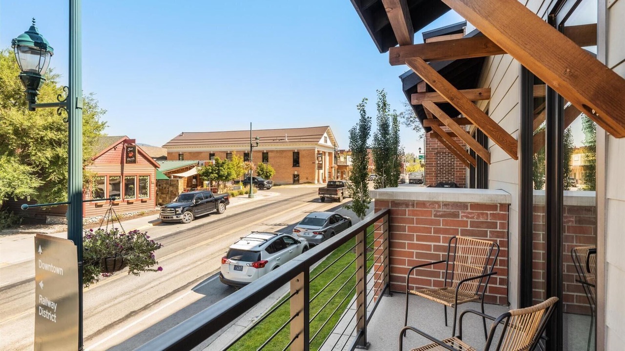 Photo of Patio Balcony in Whitefish