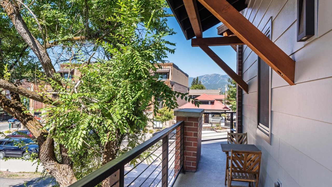 Photo of Patio Balcony in Whitefish
