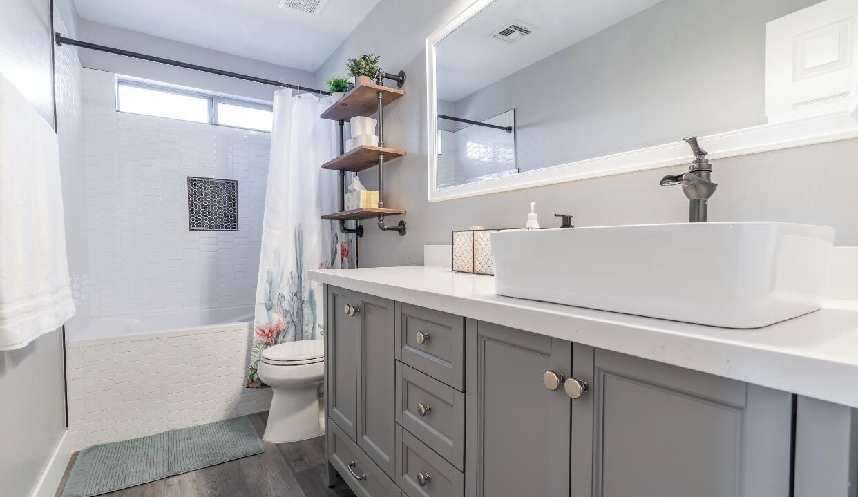 Photo of Bathroom in Estrella Vista