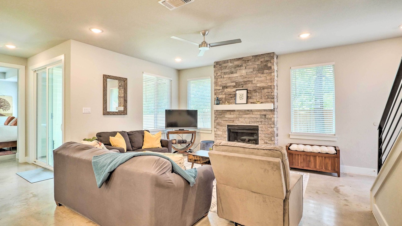 Photo of Livingroom in Georgetown