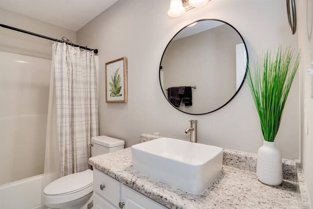 Photo of Bathroom in National Hills