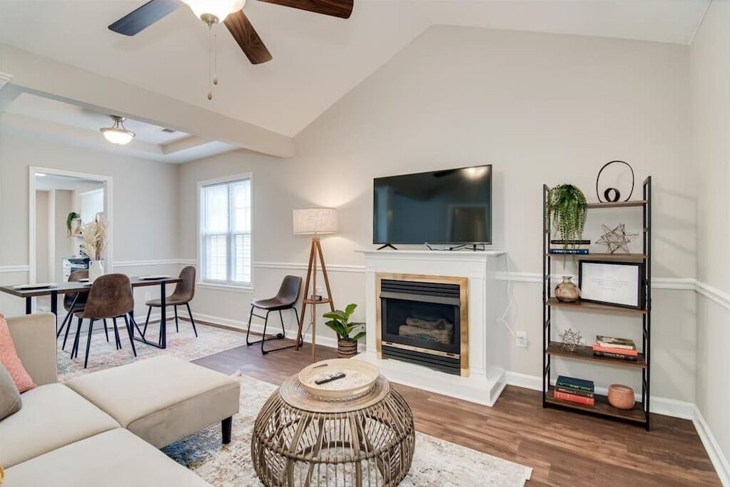 Photo of Livingroom in National Hills