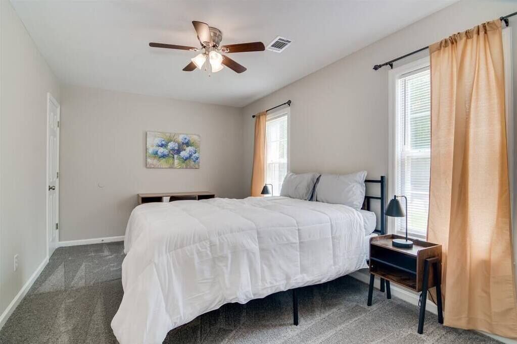 Photo of Bedroom in National Hills