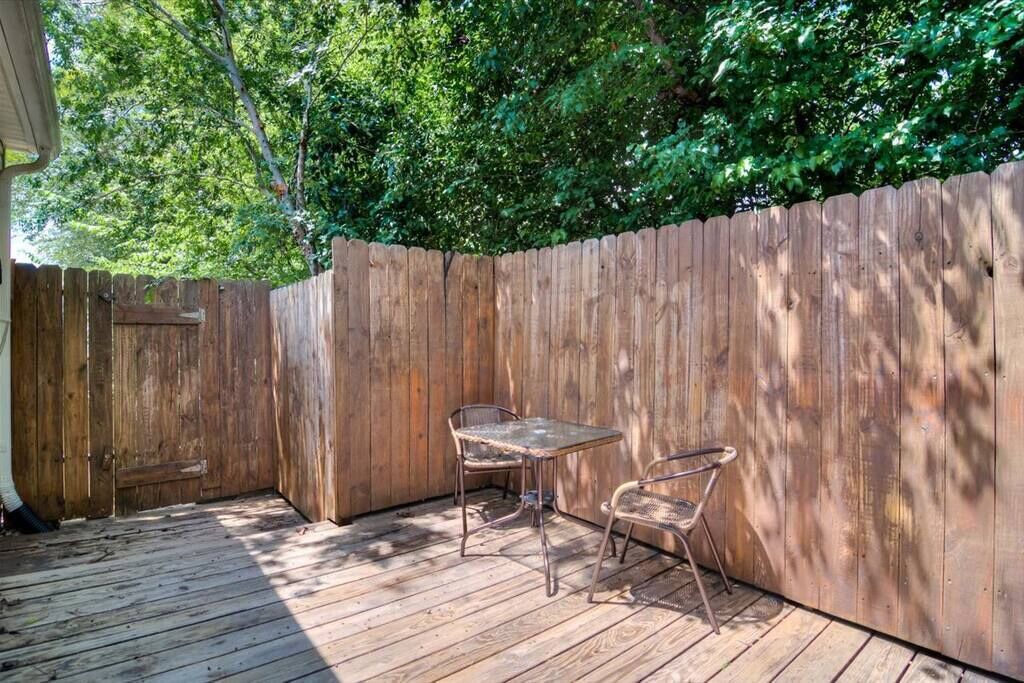 Photo of Outdoor in National Hills