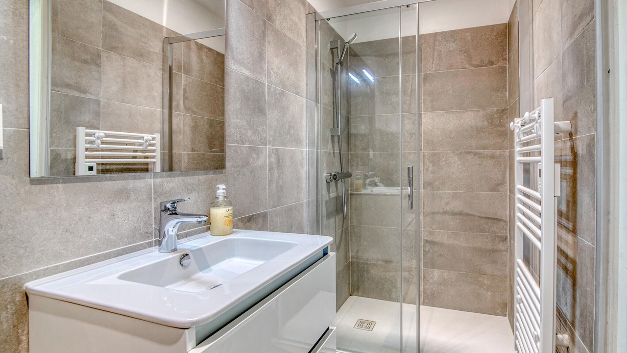 Photo of Bathroom in Albi