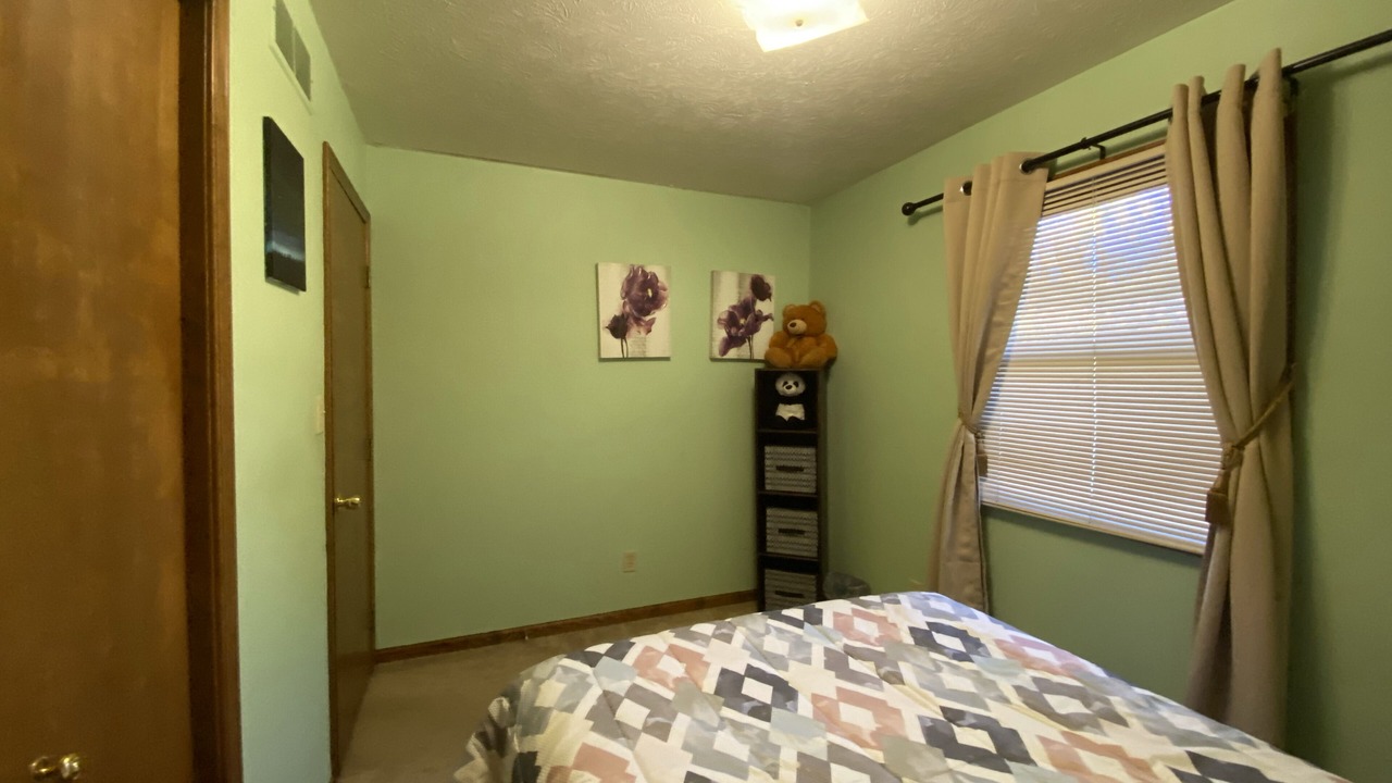Photo of Bedroom in Elkhart
