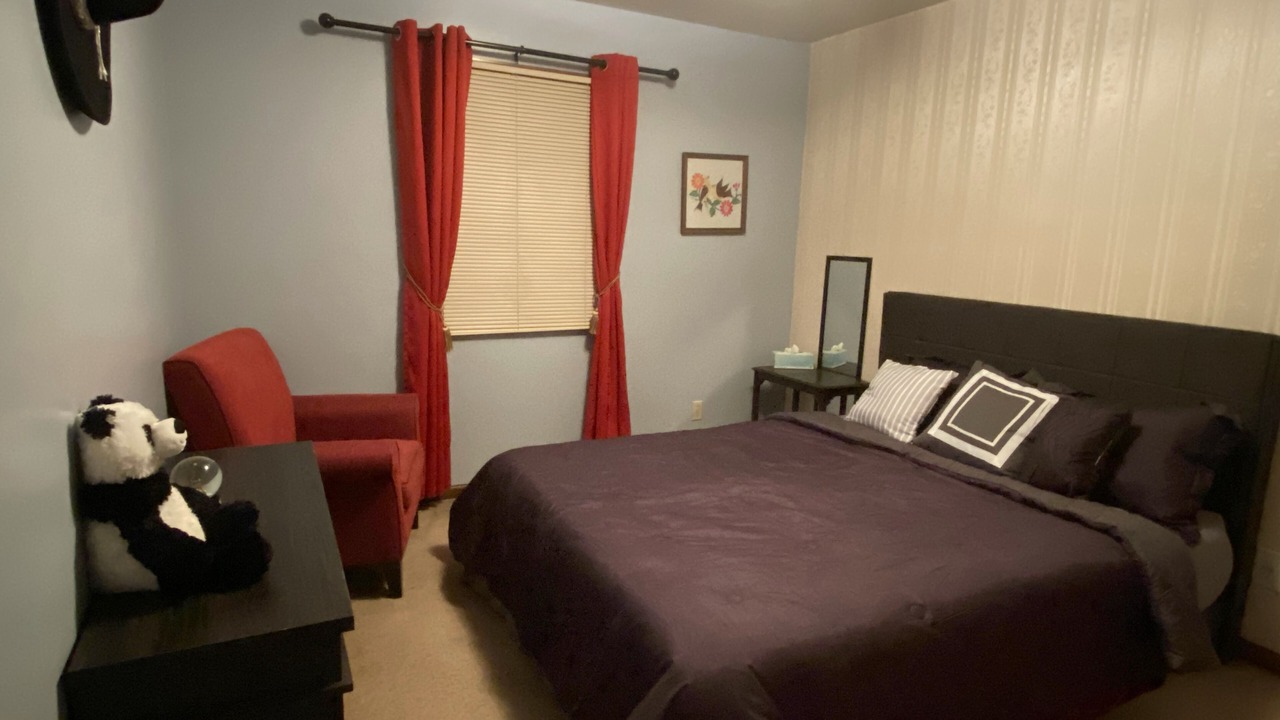 Photo of Bedroom in Elkhart