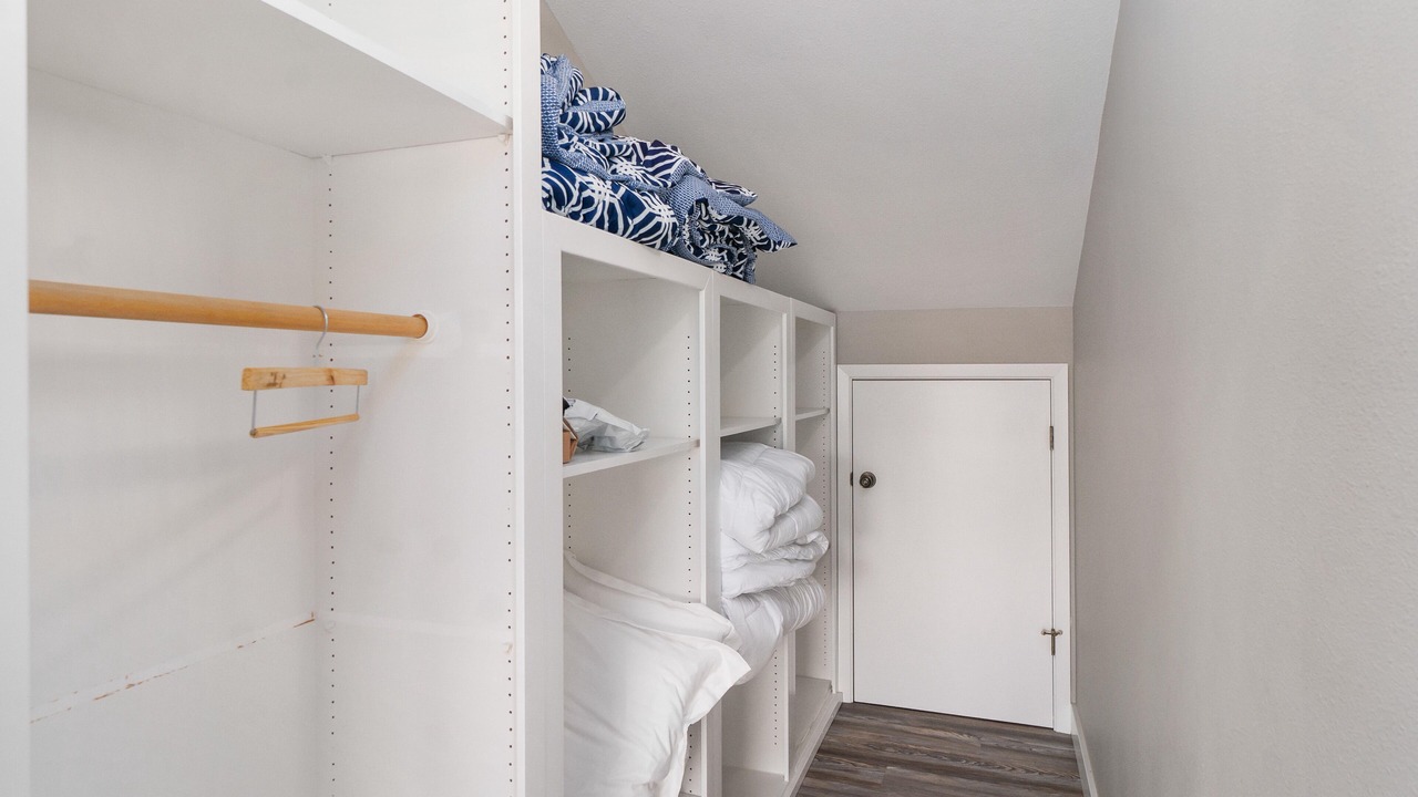 Photo of Bedroom in Longbranch