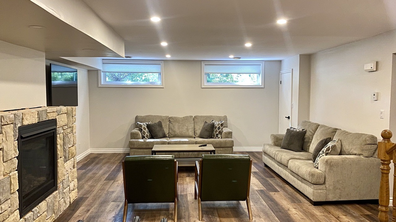 Photo of Livingroom in Grand Bend