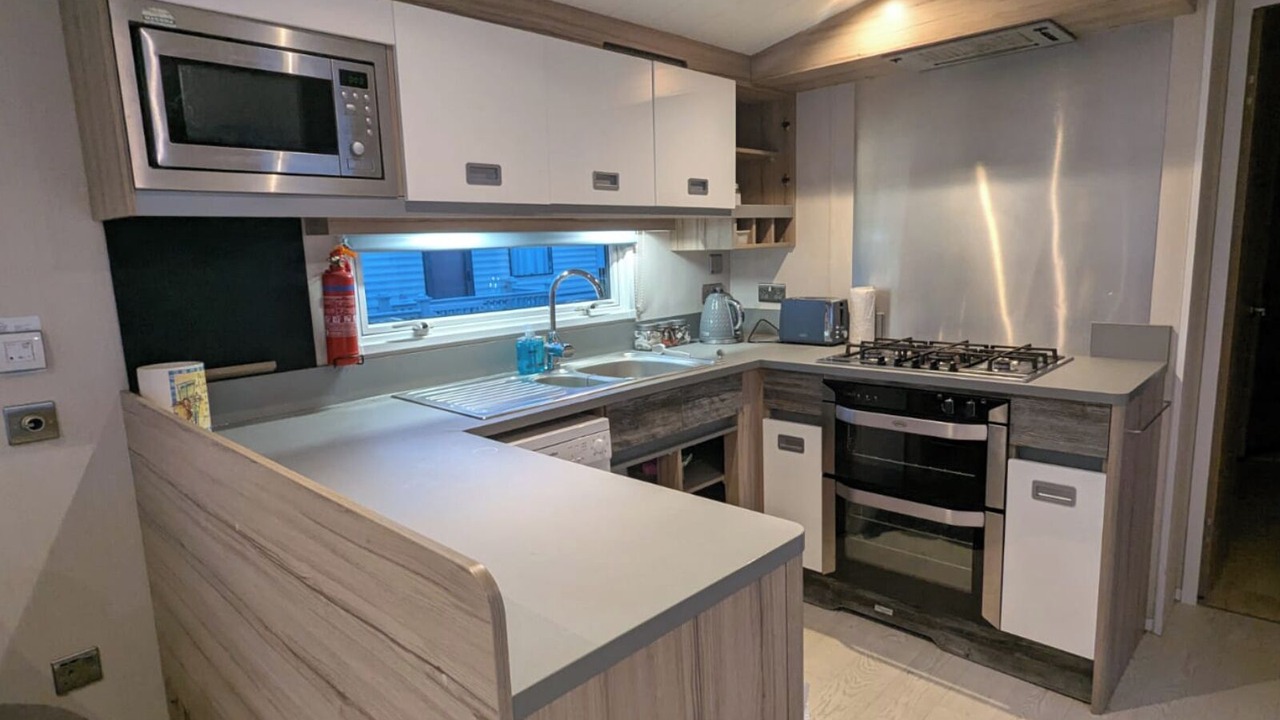 Photo of Others in Sandilands