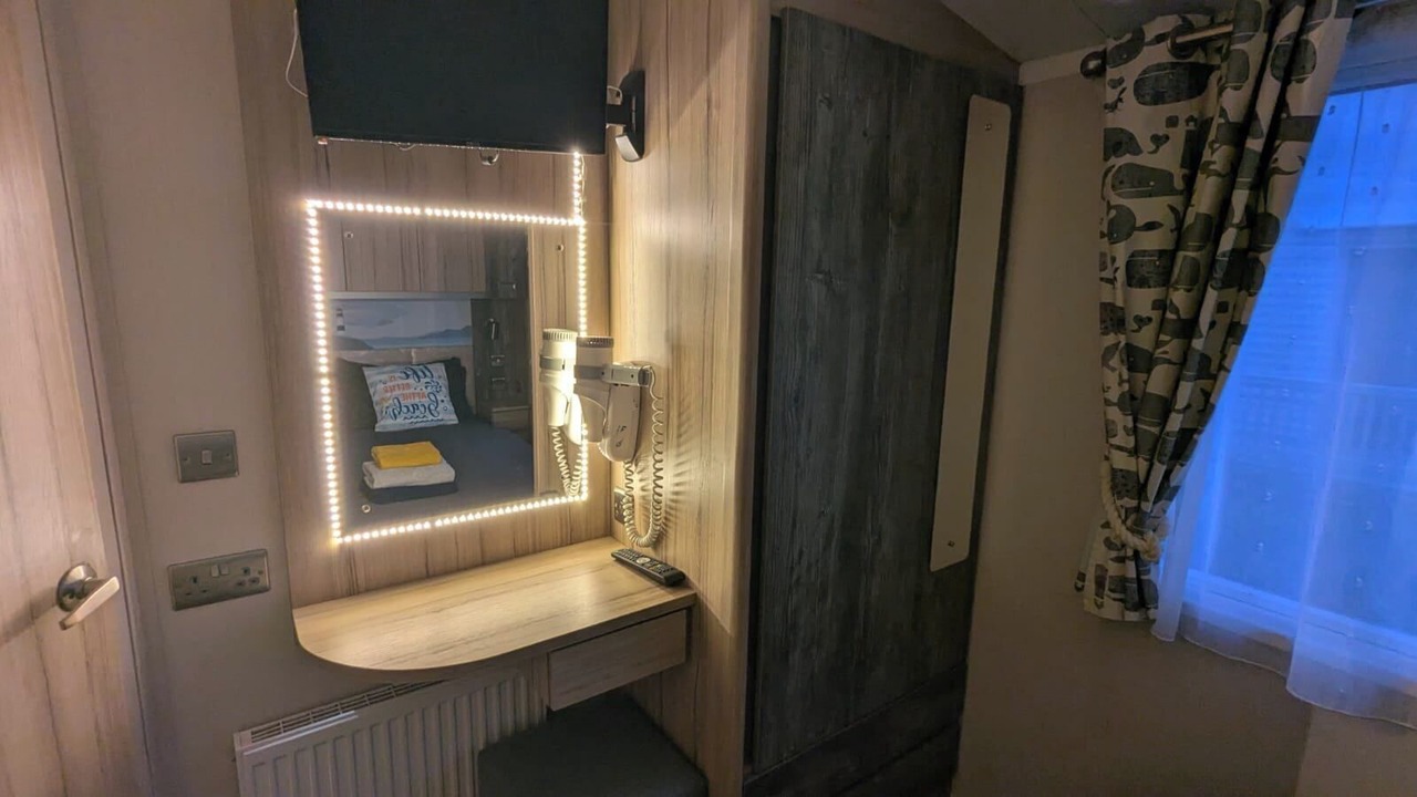 Photo of Others in Sandilands