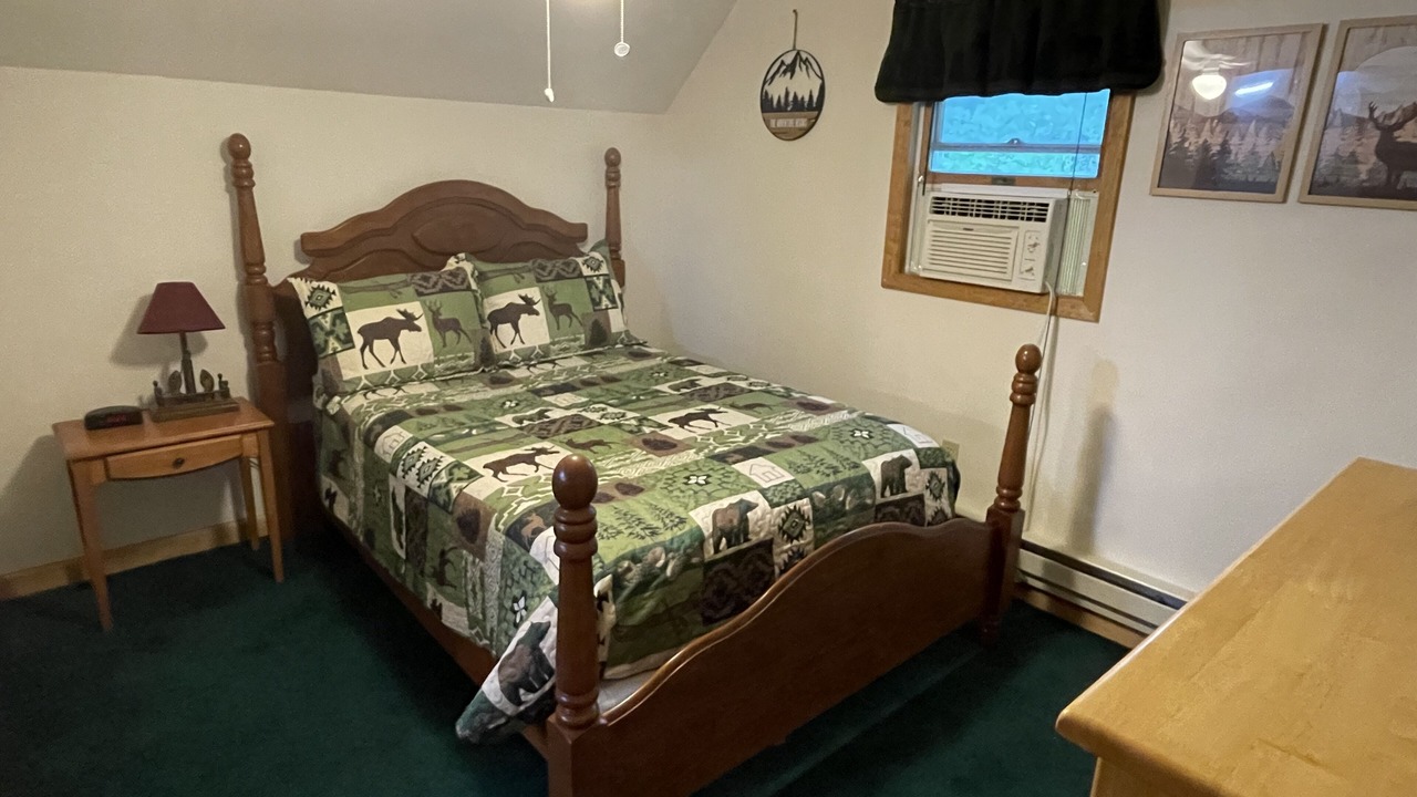 Photo of Bedroom in North Creek
