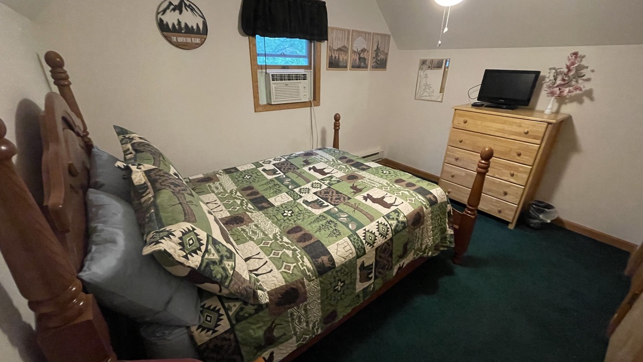 Photo of Bedroom in North Creek