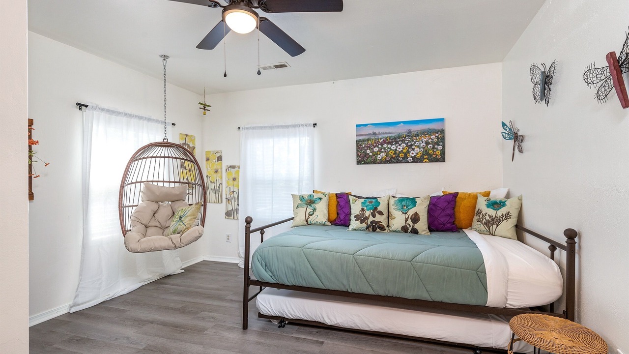 Photo of Bedroom in Dennis