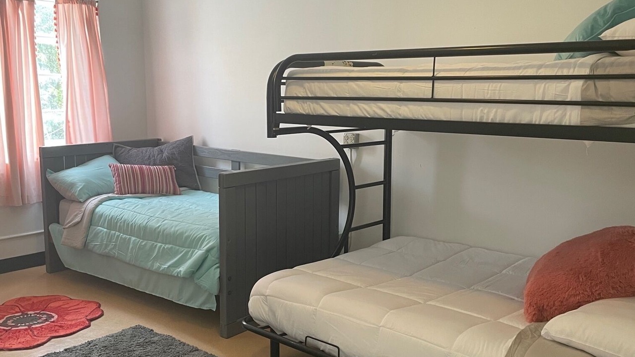 Photo of Bedroom in Winfield