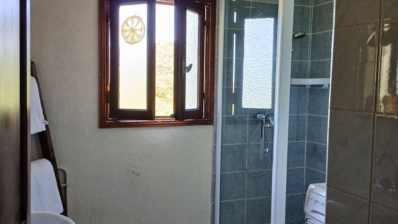 Photo of Bathroom in Ville-di-Paraso