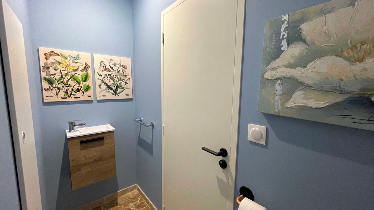 Photo of Bathroom in Caux-et-Sauzens