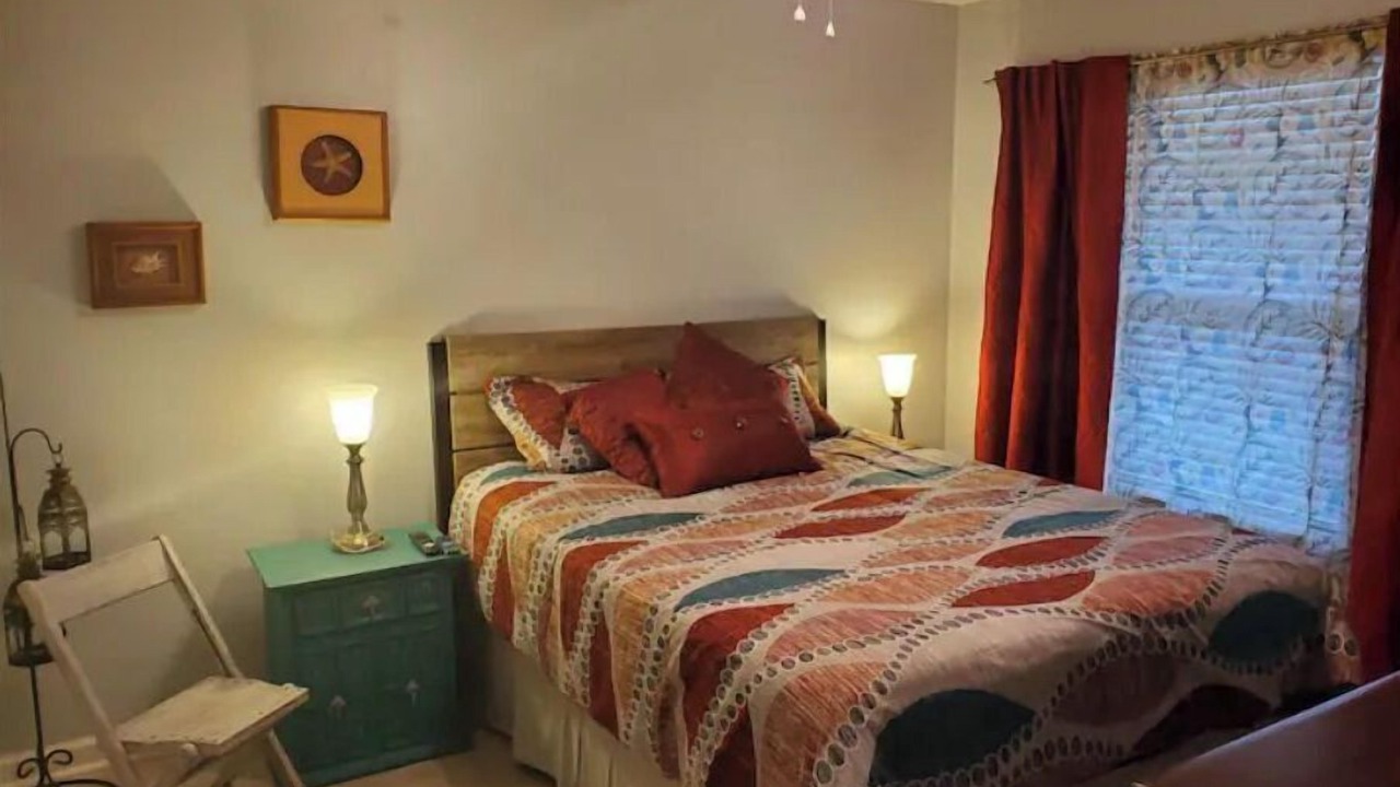 Photo of Bedroom in St. Marys