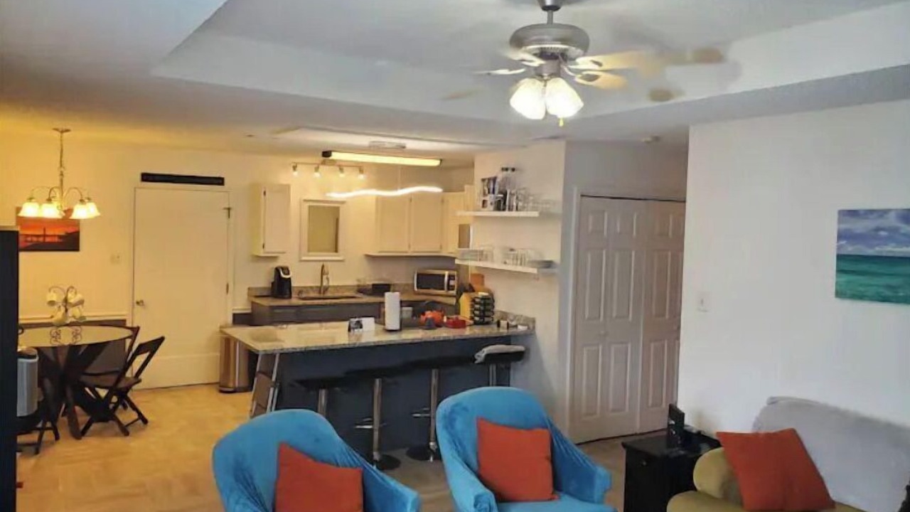 Photo of Livingroom in St. Marys