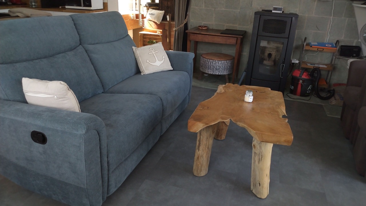 Photo of Livingroom in Reville