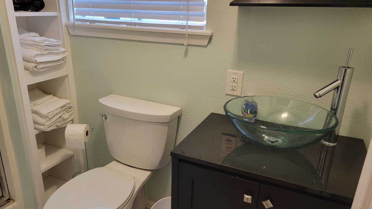 Photo of Bathroom in Flour Bluff