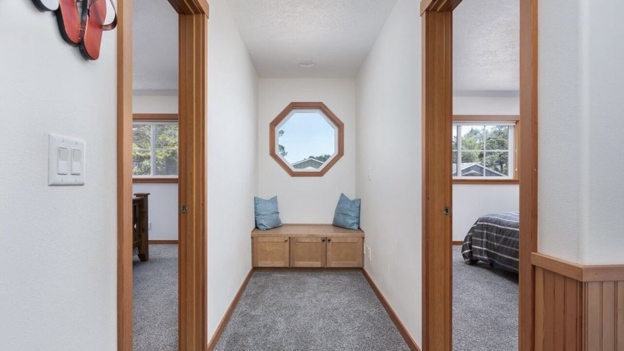 Photo of Bedroom in Neskowin