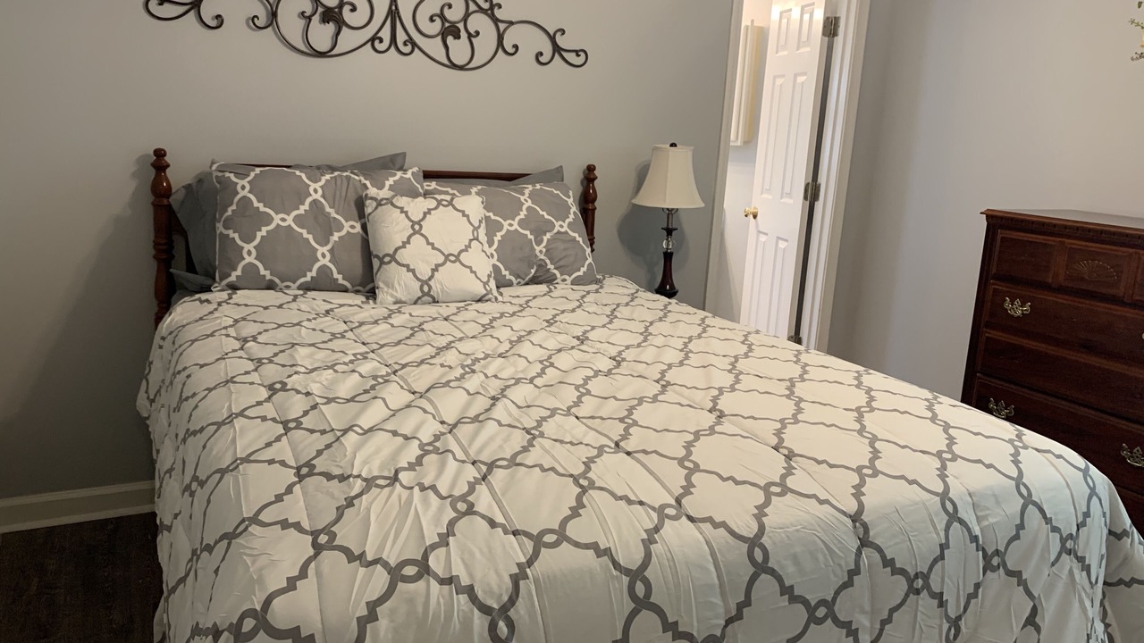 Photo of Bedroom in Mount Berry