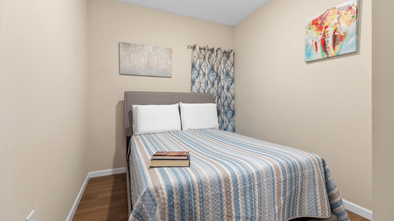 Photo of Bedroom in Utica