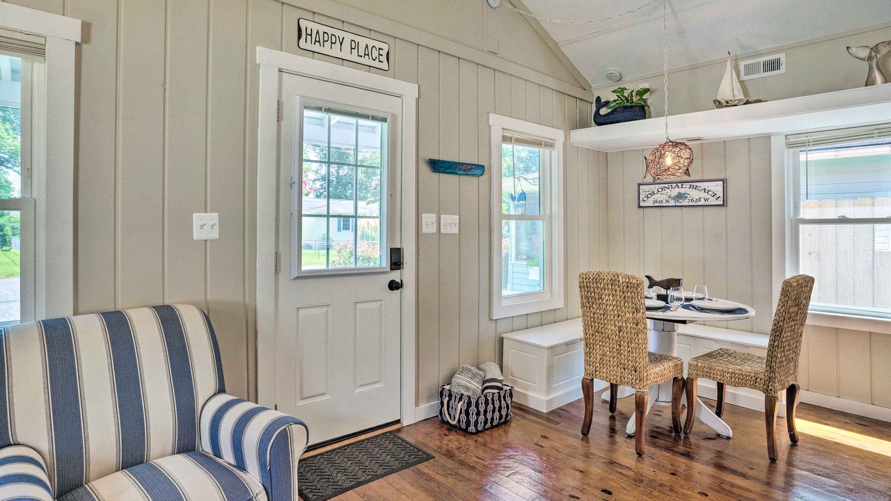 Photo of Bedroom in Colonial Beach