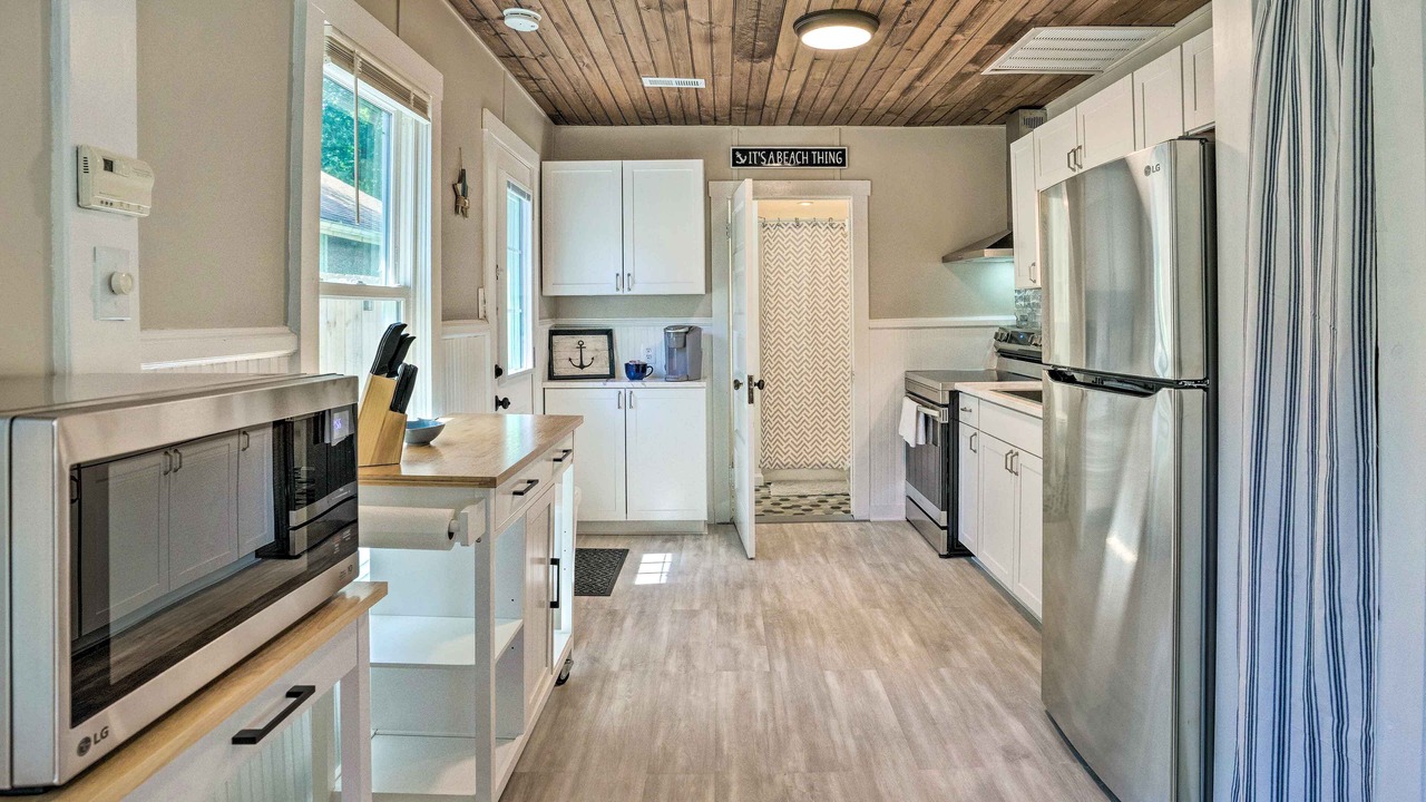 Photo of Kitchen in Colonial Beach
