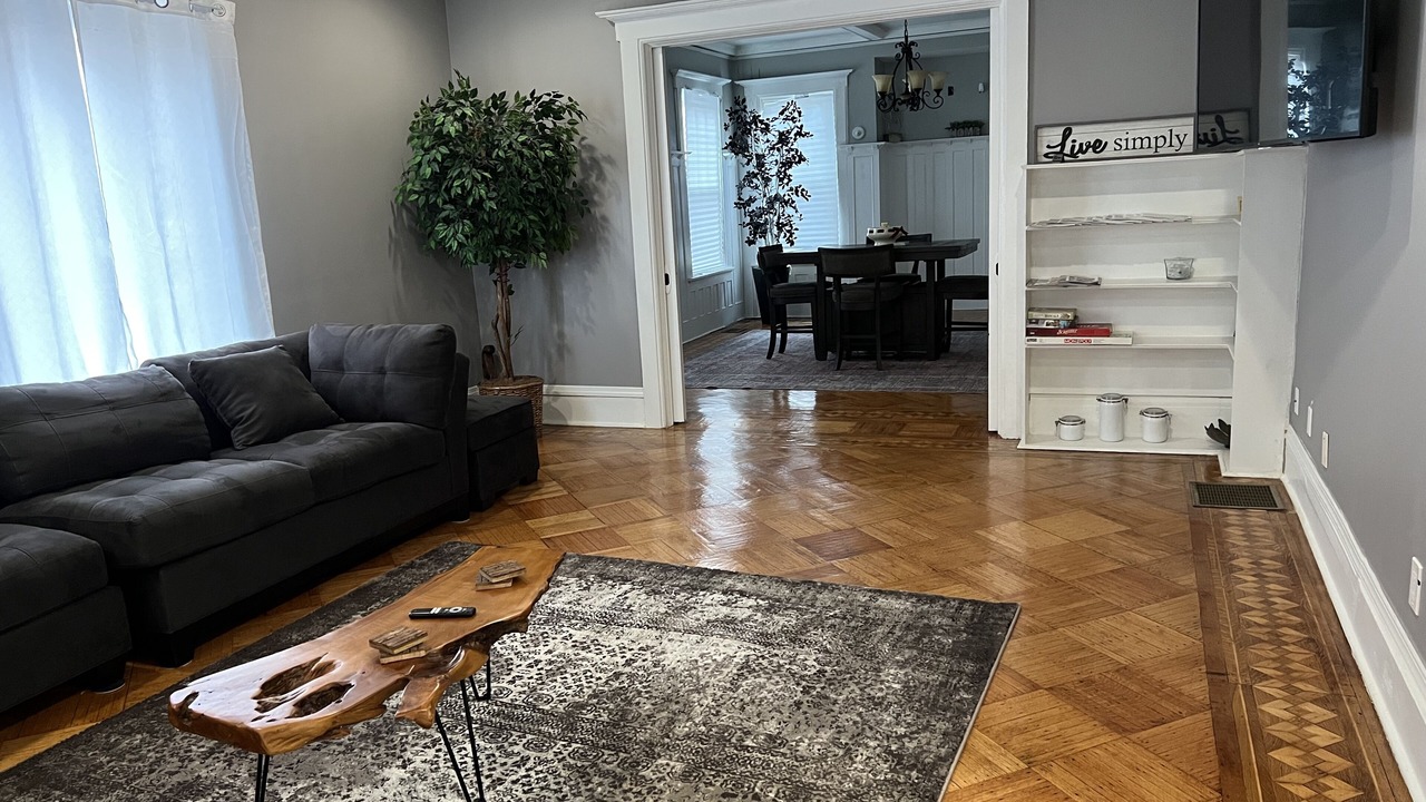 Photo of Livingroom in East Orange