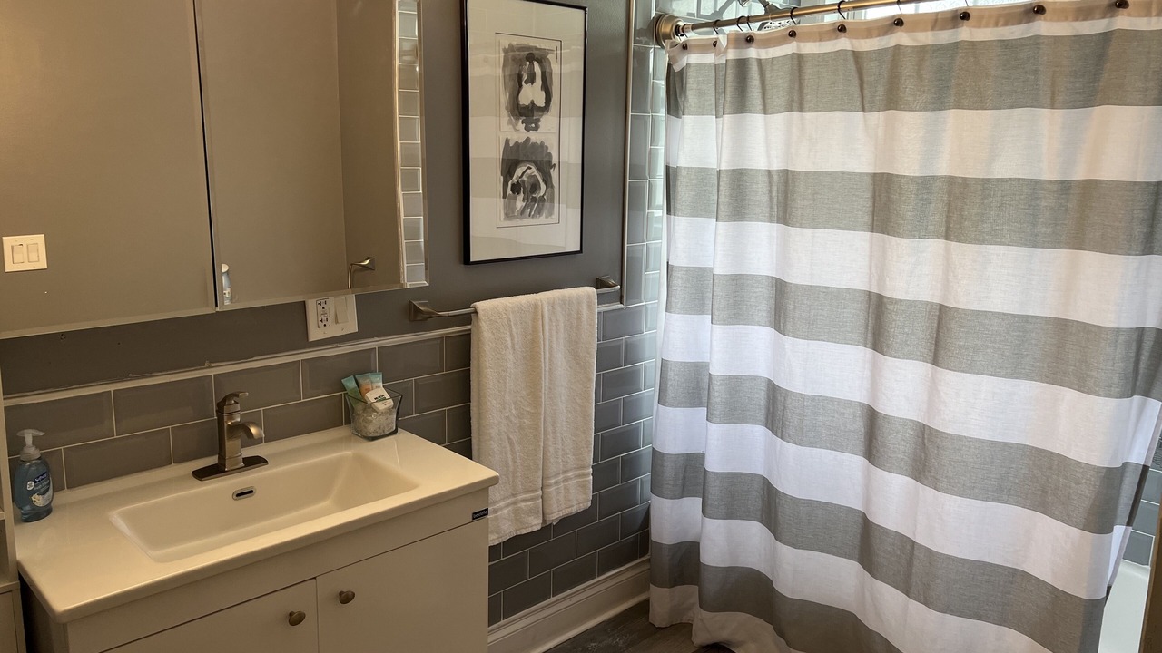 Photo of Bathroom in East Orange