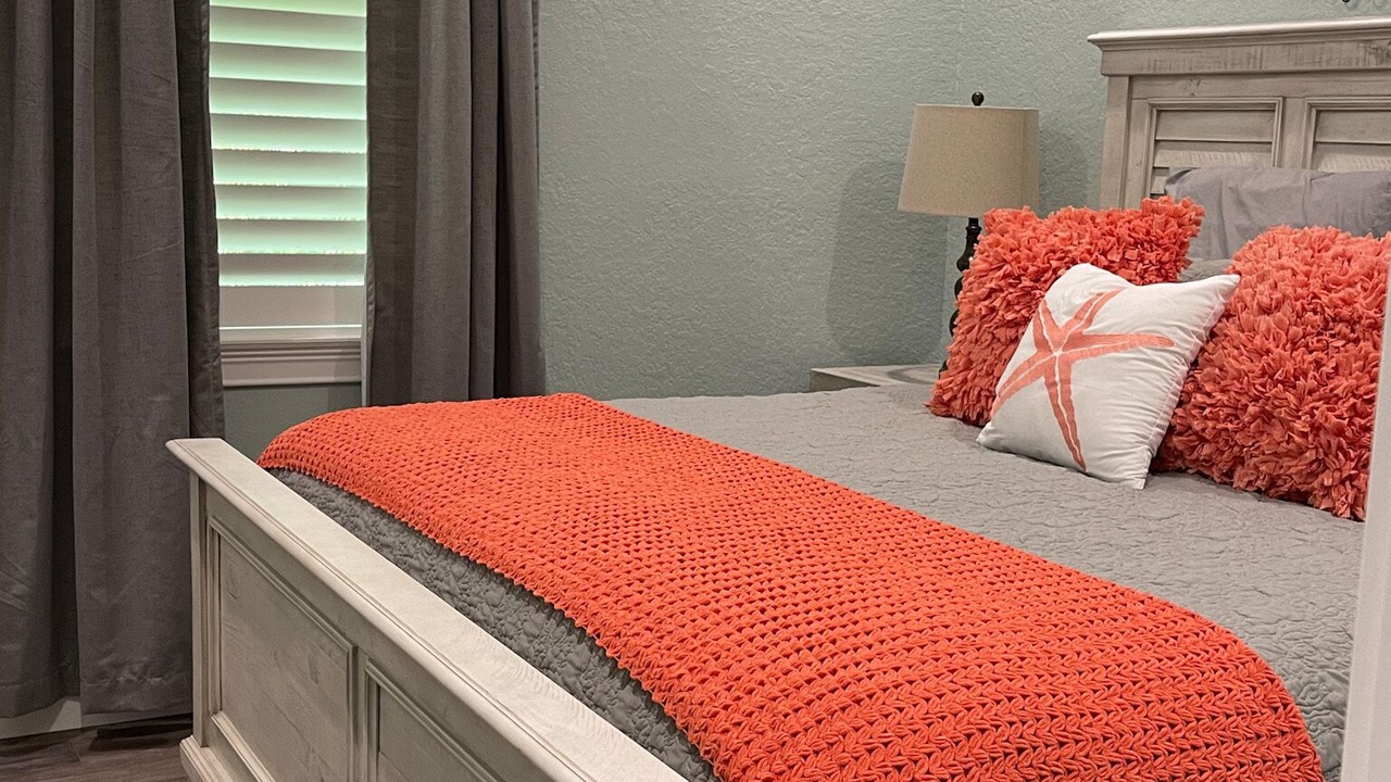 Photo of Bedroom in Crooked Lake