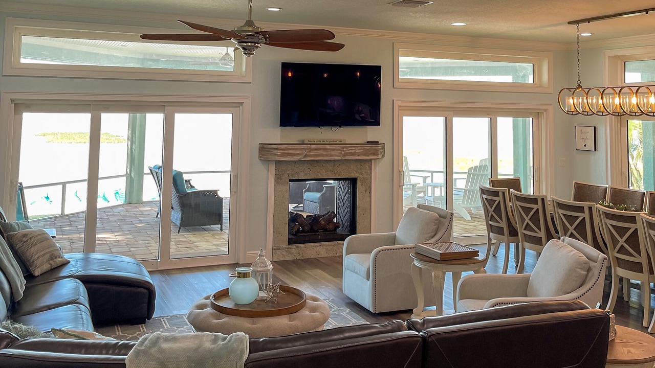 Photo of Bedroom in Crooked Lake