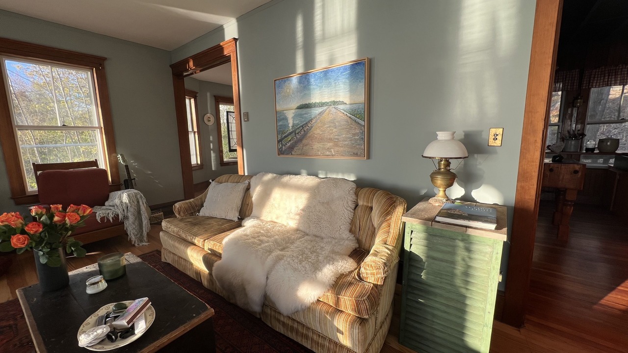 Photo of Livingroom in Owls Head