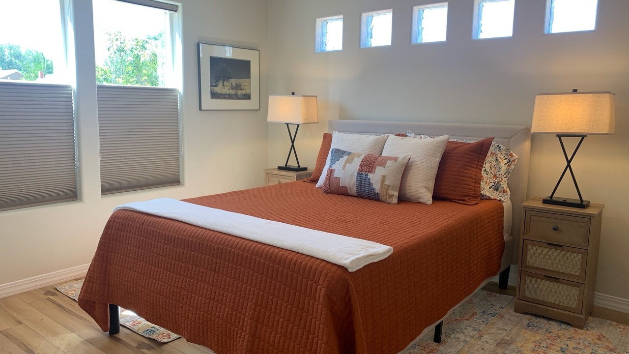 Photo of Bedroom in Sawmill Area