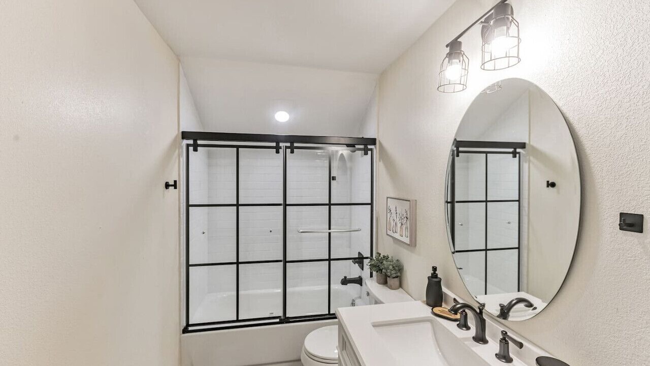 Photo of Bathroom in Mineral Wells