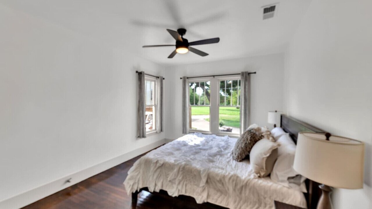 Photo of Bedroom in Mineral Wells