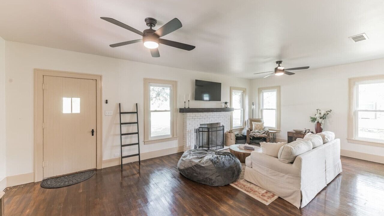 Photo of Livingroom in Mineral Wells