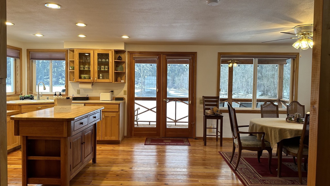 Photo of Others in Curlew