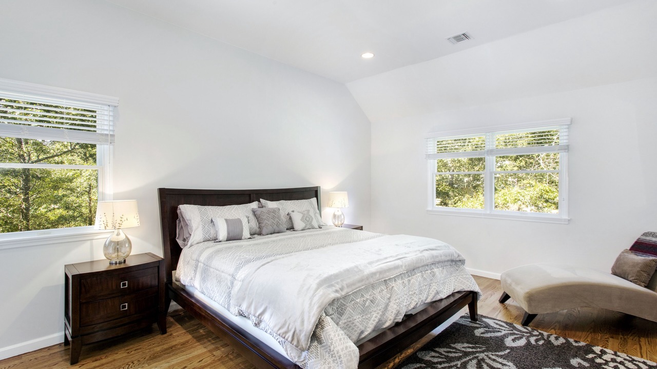 Photo of Bedroom in Hampton Bays
