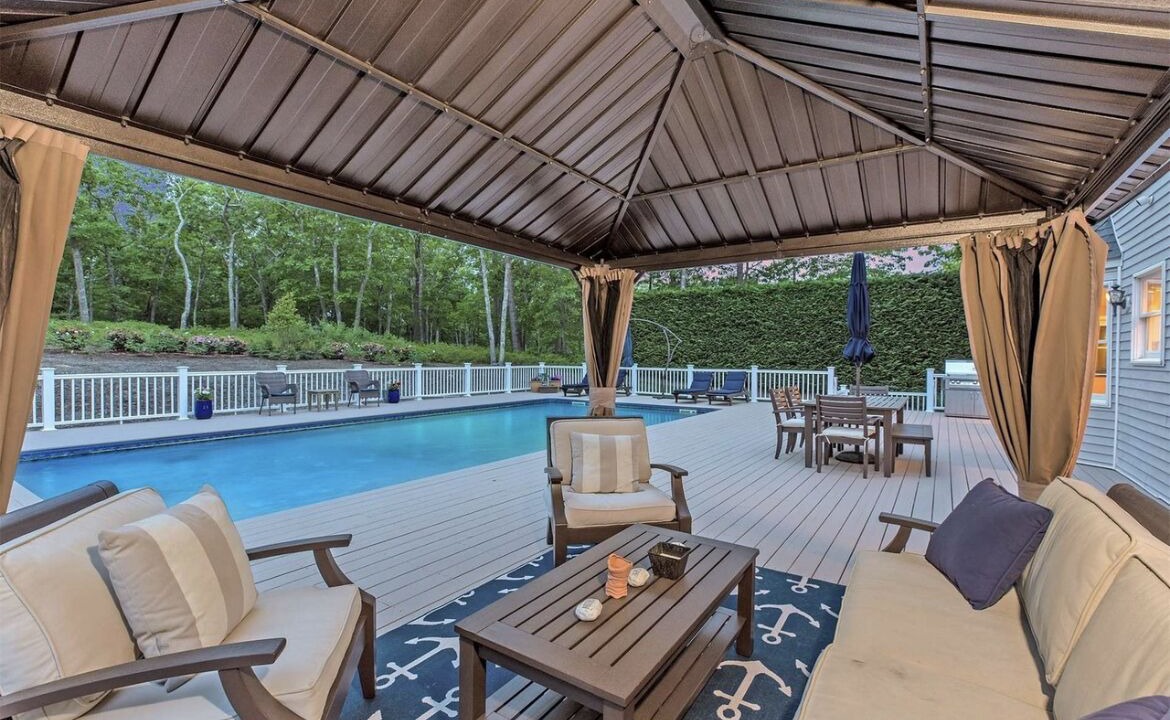 Photo of Outdoor in Hampton Bays