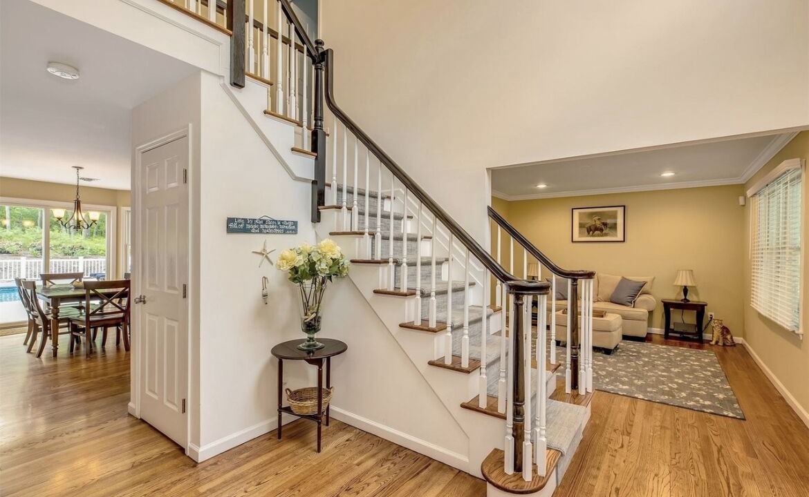 Photo of Others in Hampton Bays