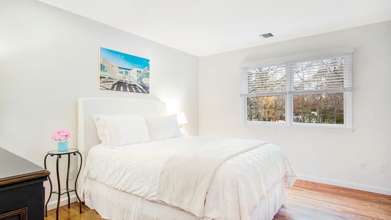 Photo of Others in Hampton Bays