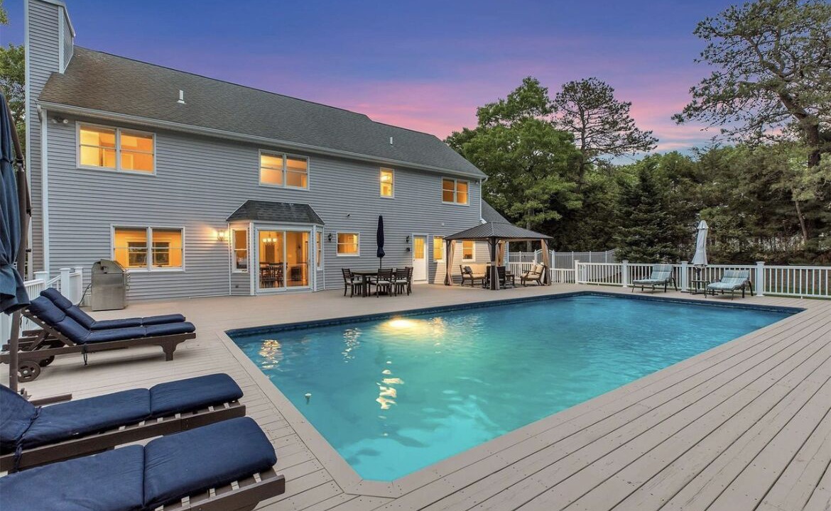 Photo of Outdoor in Hampton Bays