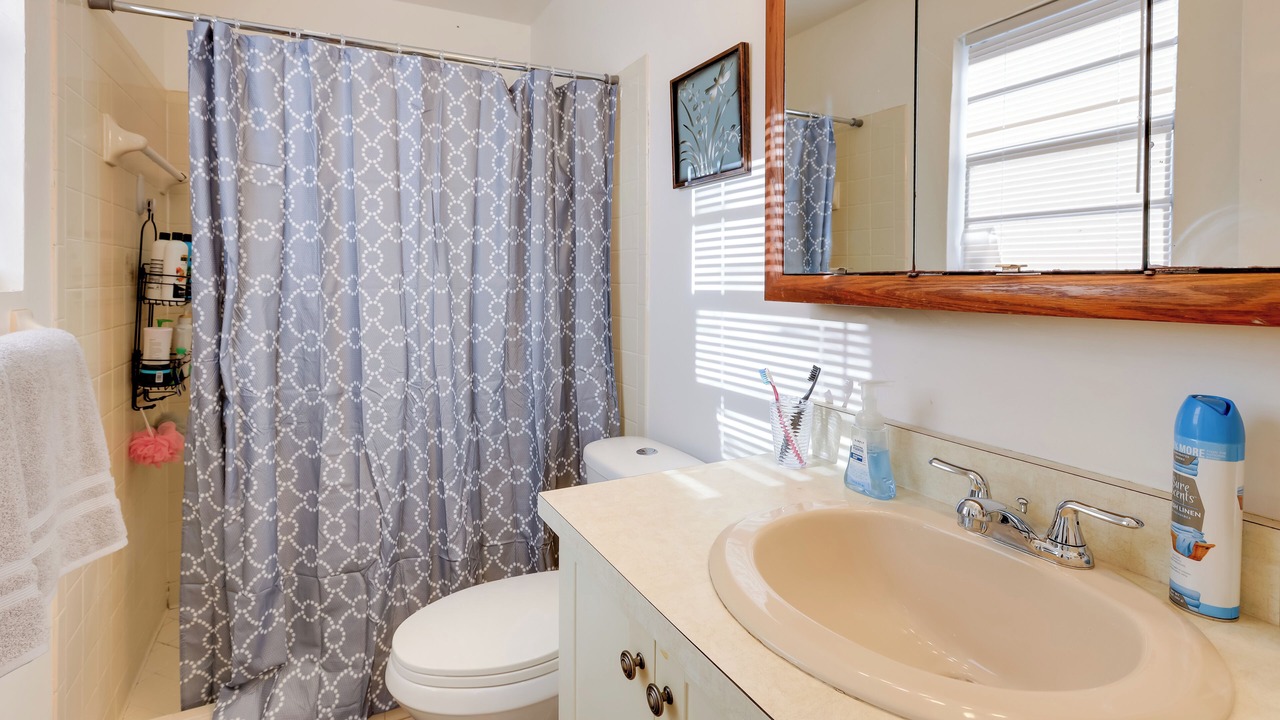 Photo of Bathroom in Fellowship