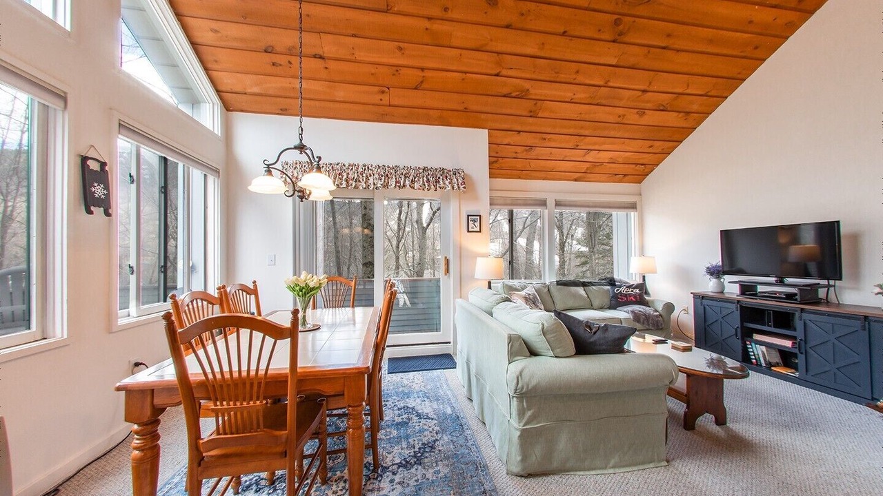 Photo of Livingroom in Lincoln