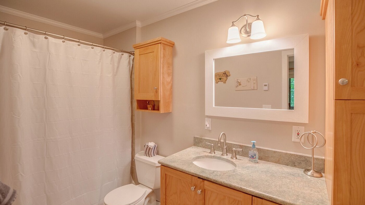 Photo of Bathroom in Lincoln